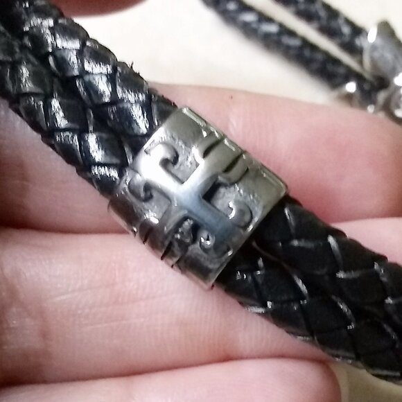 Upscale! Stainless Steel Cow Skull Leather Slider Bracelet! Calling all Cowgirls - Picture 11 of 12